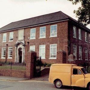 Tredegar, Blaenau Gwent: Modern Institute